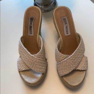 Steve Madden sandal